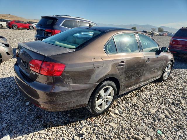 Photo 3 from auction – 2012 VOLKSWAGEN JETTA TDI with VIN 3VWLL7AJ5CM083377