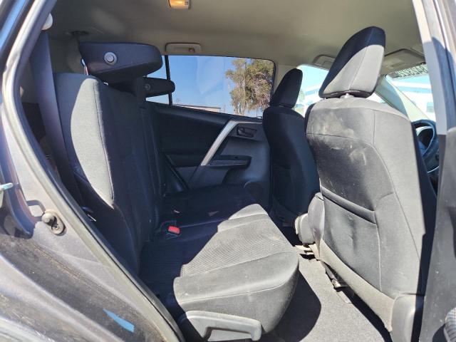 Photo 11 from auction – 2015 TOYOTA RAV4 LE with VIN 2T3BFREV3FW300782