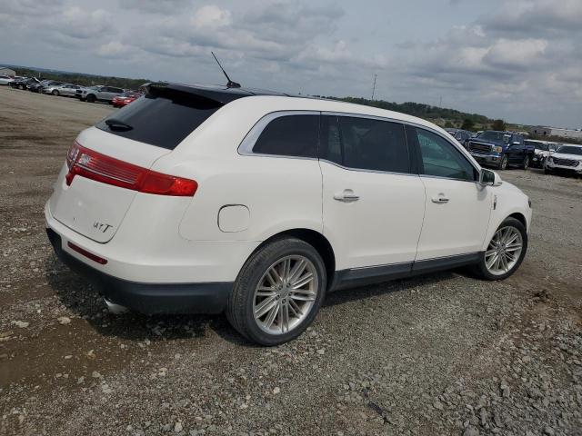 Photo 3 from auction – 2019 LINCOLN MKT with VIN 2LMHJ5ATXKBL03150