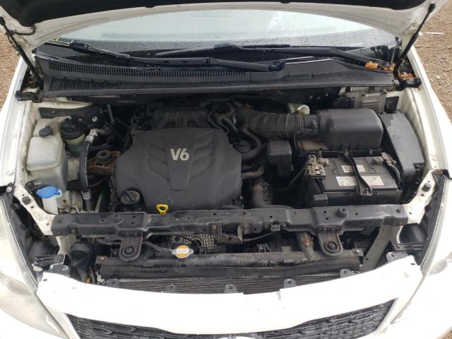 Photo 12 from auction – 2011 KIA SEDONA LX with VIN KNDMG4C74B6406182