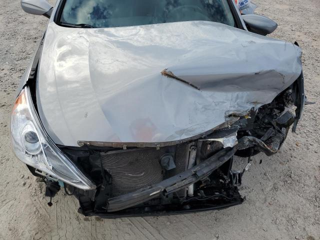 Photo 11 from auction – 2011 HYUNDAI SONATA SE with VIN 5NPEC4AB0BH226923