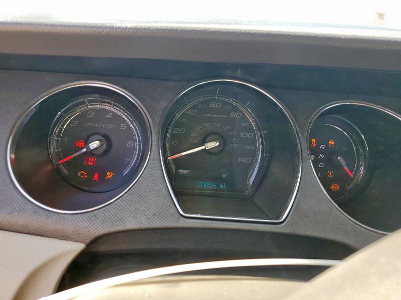 Photo 9 from auction – 2011 FORD TAURUS SE with VIN 1FAHP2DW8BG172950