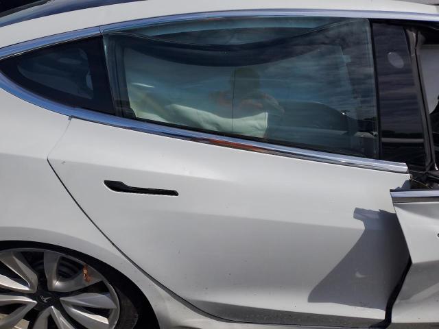 Photo 10 from auction – 2018 TESLA MODEL 3 with VIN 5YJ3E1EB6JF122475