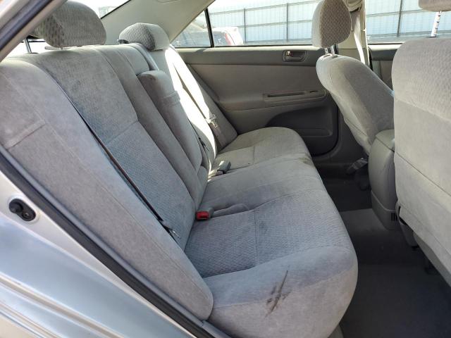 Photo 10 from auction – 2002 TOYOTA CAMRY LE with VIN 4T1BE32K32U608046
