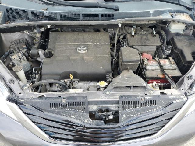 Photo 12 from auction – 2015 TOYOTA SIENNA LE with VIN 5TDKK3DC5FS607462