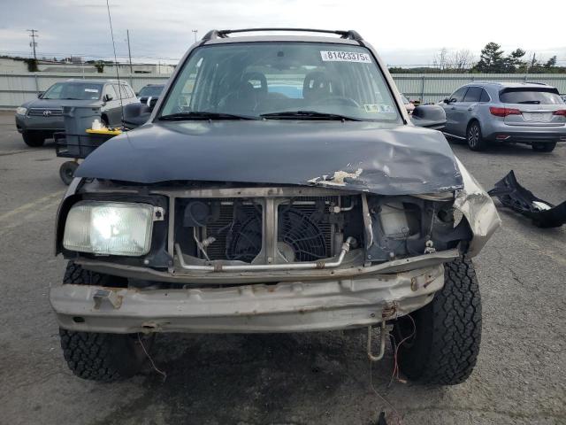 Photo 5 from auction – 2002 CHEVROLET TRACKER with VIN 2CNBJ13C526947171