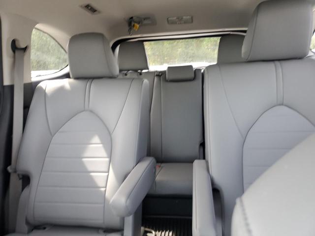 Photo 10 from auction – 2023 TOYOTA HIGHLANDER with VIN 5TDKDRBH5PS505382