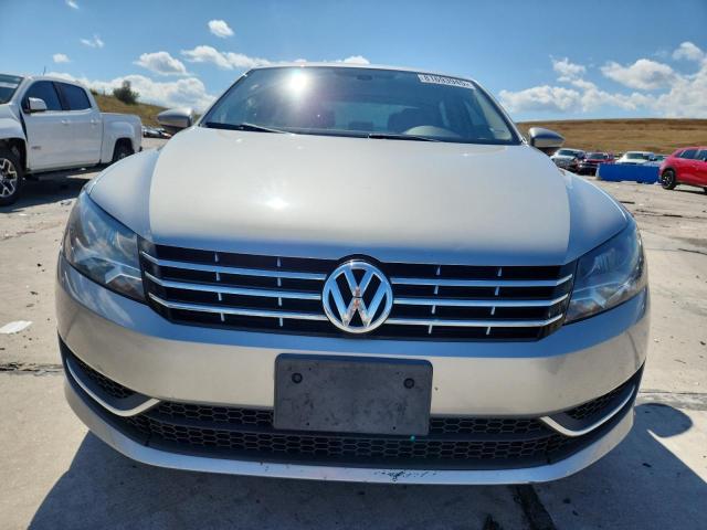 Photo 5 from auction – 2012 VOLKSWAGEN PASSAT SE with VIN 1VWBN7A33CC023834