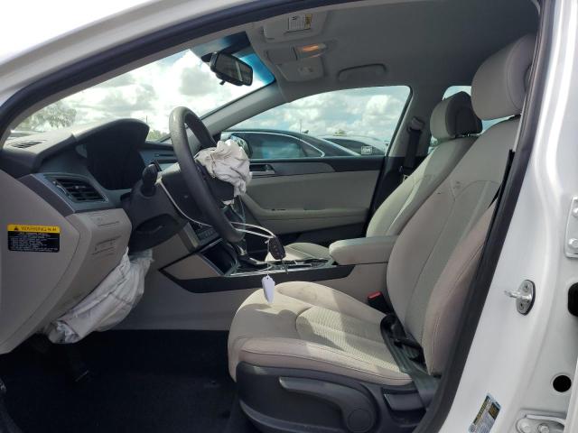Photo 7 from auction – 2017 HYUNDAI SONATA SE with VIN 5NPE24AF9HH524501