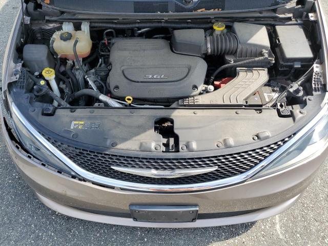 Photo 12 from auction – 2017 CHRYSLER PACIFICA T with VIN 2C4RC1DG7HR550728