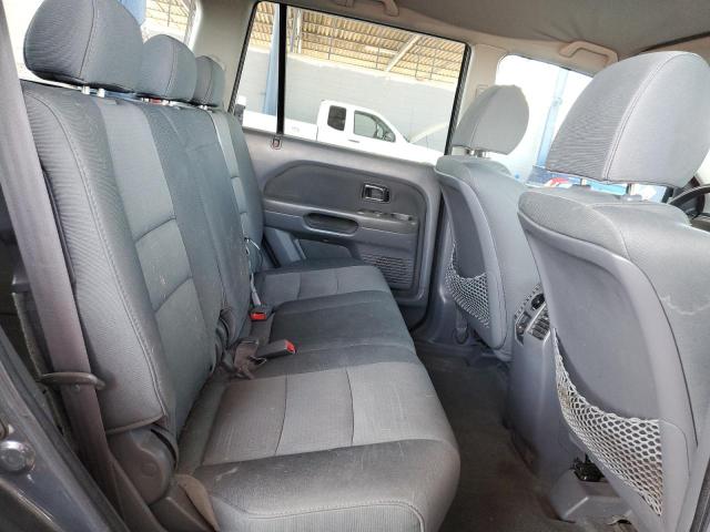 Photo 11 from auction – 2006 HONDA PILOT LX with VIN 2HKYF18196H532492