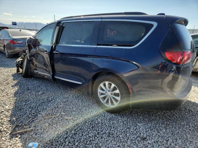 Photo 2 from auction – 2017 CHRYSLER PACIFICA T with VIN 2C4RC1BG6HR569662