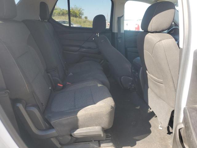 Photo 11 from auction – 2018 CHEVROLET TRAVERSE L with VIN 1GNERFKW9JJ223561