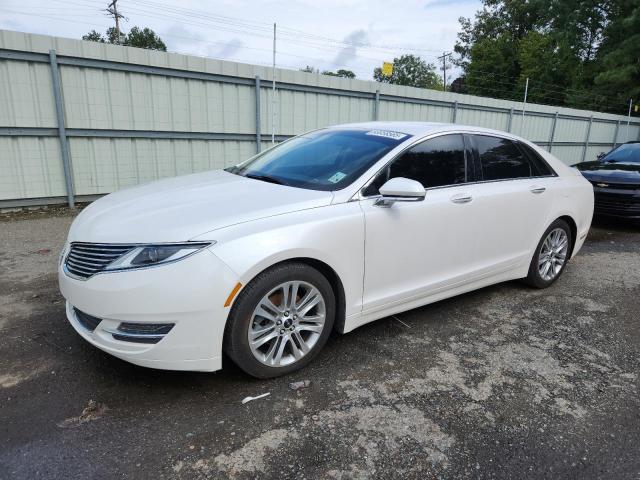 LINCOLN MKZ 2015 with VIN 3LN6L2G97FR604800 - Photo from auction