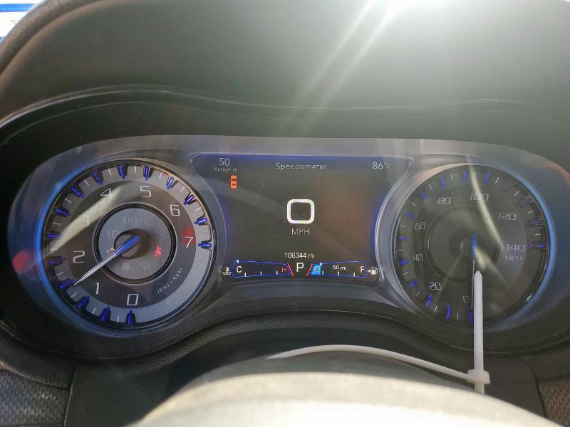 Photo 9 from auction – 2015 CHRYSLER 300 S with VIN 2C3CCABG5FH868203