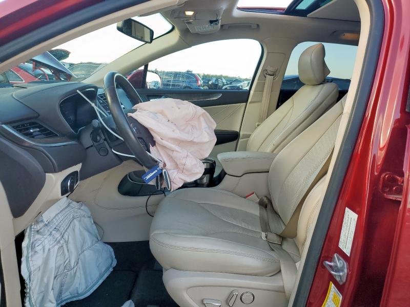 Photo 7 from auction – 2018 LINCOLN MKC RESERV with VIN 5LMCJ3C90JUL22792