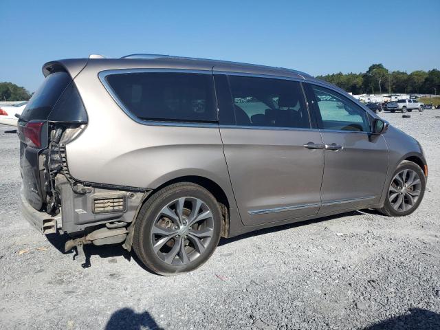 Photo 3 from auction – 2017 CHRYSLER PACIFICA L with VIN 2C4RC1GG1HR666115
