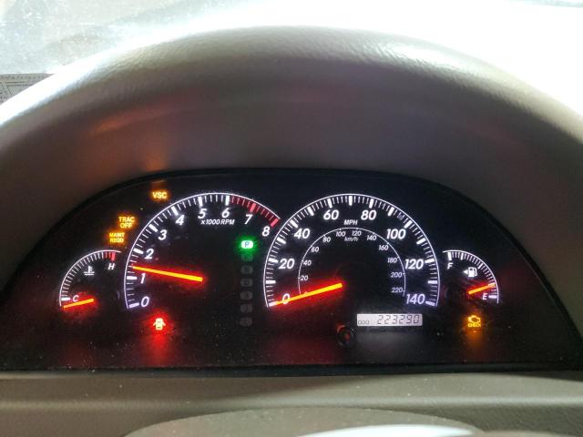 Photo 9 from auction – 2005 TOYOTA CAMRY LE with VIN 4T1BF30K05U102727