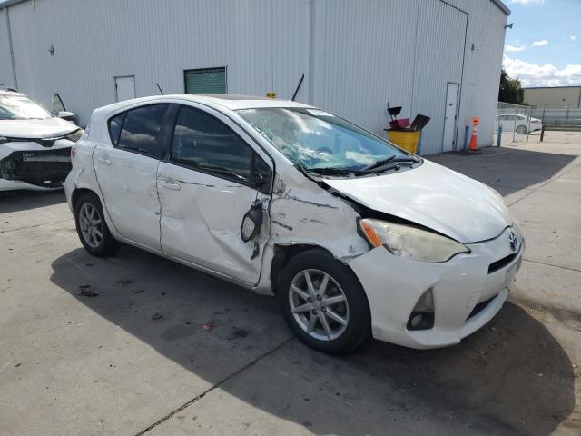 Photo 4 from auction – 2012 TOYOTA PRIUS C with VIN JTDKDTB34C1009546