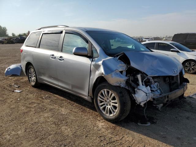 Photo 4 from auction – 2015 TOYOTA SIENNA XLE with VIN 5TDYK3DC2FS648688