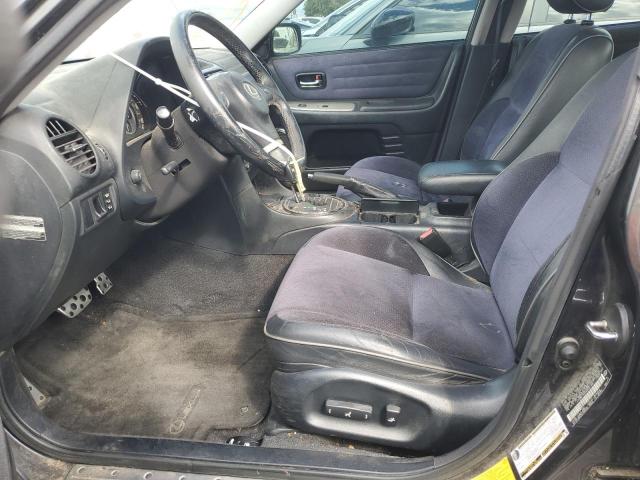 Photo 7 from auction – 2004 LEXUS IS 300 with VIN JTHBD192X40081441