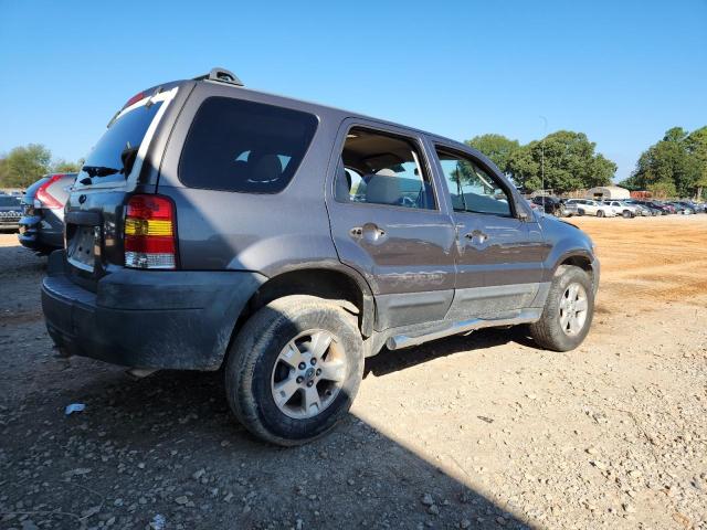 Photo 3 from auction – 2005 FORD ESCAPE XLT with VIN 1FMYU031X5KA32263