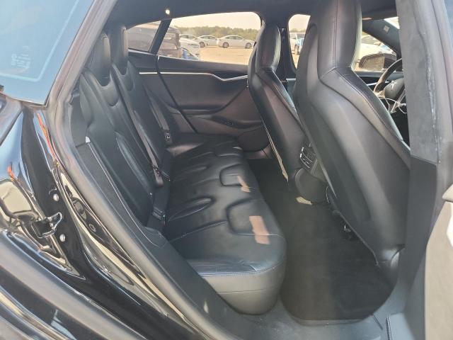 Photo 10 from auction – 2015 TESLA MODEL S with VIN 5YJSA1E19FF114702