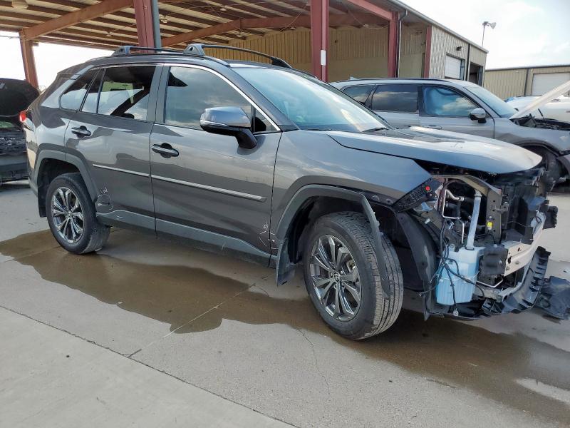 Photo 4 from auction – 2024 TOYOTA RAV4 XLE P with VIN 2T3B6RFV3RW080787