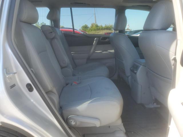 Photo 11 from auction – 2010 TOYOTA HIGHLANDER with VIN 5TDKK3EH6AS023168