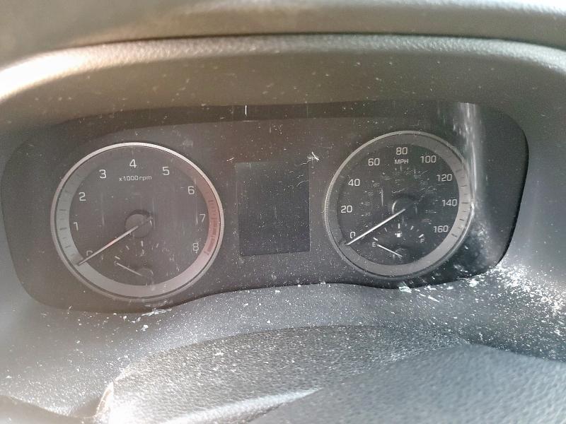 Photo 9 from auction – 2018 HYUNDAI TUCSON SEL with VIN KM8J33A41JU724932