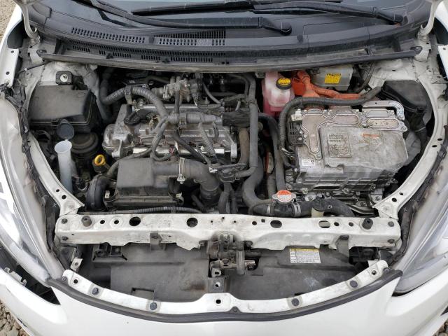 Photo 11 from auction – 2016 TOYOTA PRIUS C with VIN JTDKDTB38G1130019