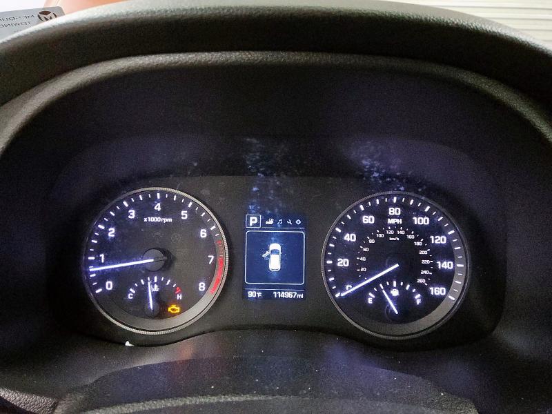 Photo 9 from auction – 2017 HYUNDAI TUCSON LIM with VIN KM8J33A40HU252684
