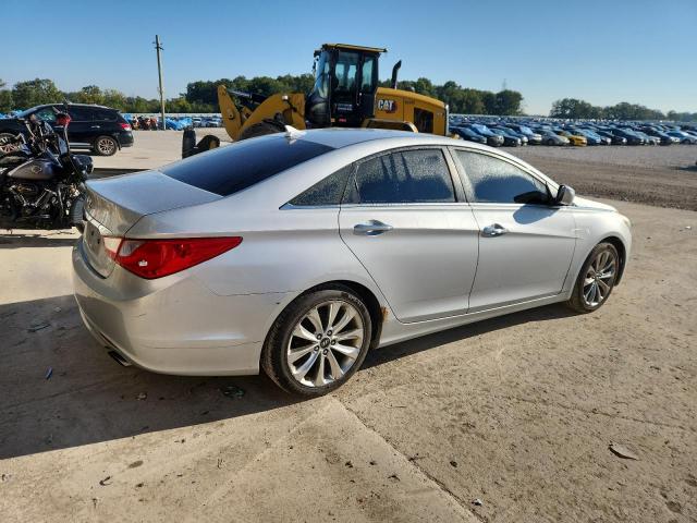 Photo 3 from auction – 2011 HYUNDAI SONATA SE with VIN 5NPEC4ACXBH003216
