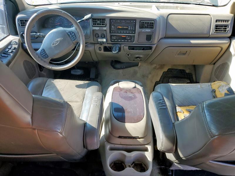 Photo 8 from auction – 2002 FORD EXCURSION with VIN 1FMNU42S02EC86174