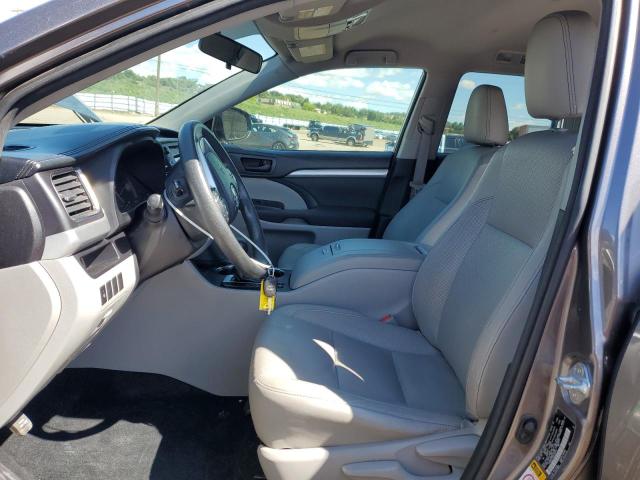 Photo 7 from auction – 2016 TOYOTA HIGHLANDER with VIN 5TDBKRFH2GS250710