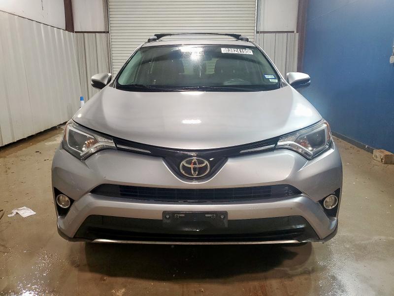 Photo 5 from auction – 2017 TOYOTA RAV4 XLE with VIN 2T3WFREVXHW365973
