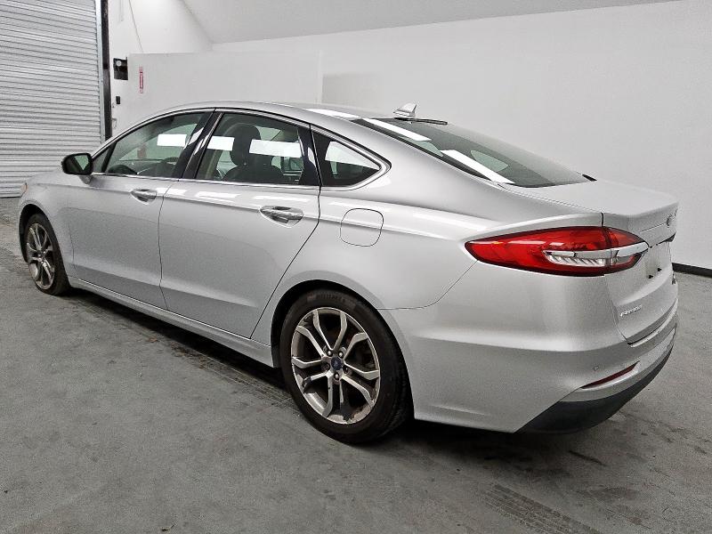 Photo 2 from auction – 2019 FORD FUSION SEL with VIN 3FA6P0CD3KR269364