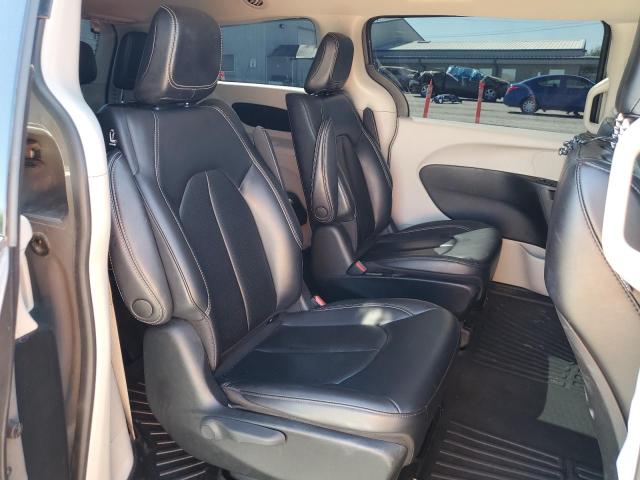 Photo 11 from auction – 2023 CHRYSLER PACIFICA H with VIN 2C4RC1L78PR565237