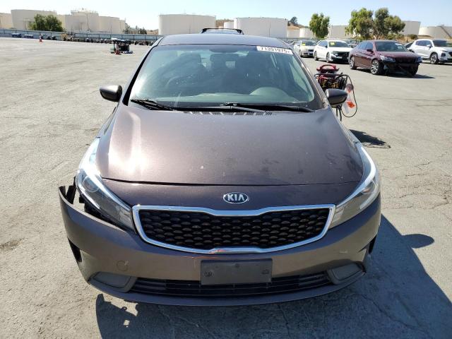 Photo 5 from auction – 2017 KIA FORTE LX with VIN 3KPFK4A71HE122988