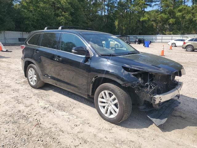 Photo 4 from auction – 2015 TOYOTA HIGHLANDER with VIN 5TDBKRFH6FS200875