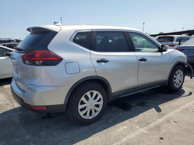 Photo 3 from auction – 2018 NISSAN ROGUE S with VIN KNMAT2MT4JP540634