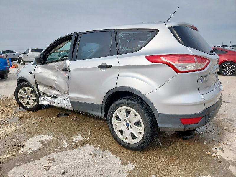 Photo 2 from auction – 2015 FORD ESCAPE S with VIN 1FMCU0F76FUC25753
