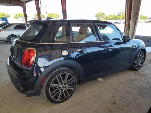 Photo 3 from auction – 2023 MINI COOPER S with VIN WMW53DK00P2T68160