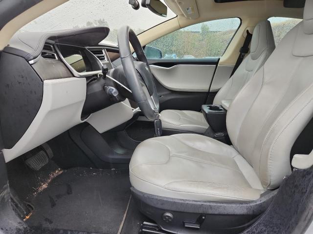 Photo 7 from auction – 2013 TESLA MODEL S with VIN 5YJSA1CN8DFP13173