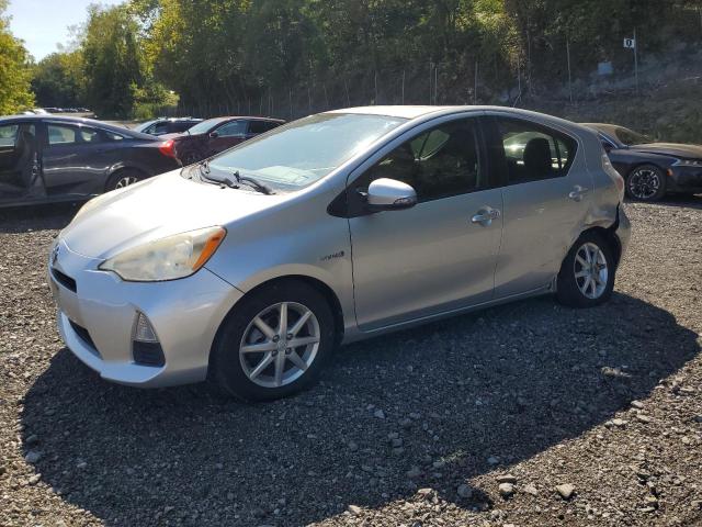 TOYOTA PRIUS C 2012 with VIN JTDKDTB38C1514327 - Photo from auction