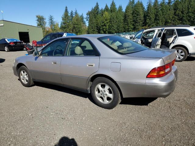 Photo 2 from auction – 1997 LEXUS ES 300 with VIN JT8BF22G0V0012703