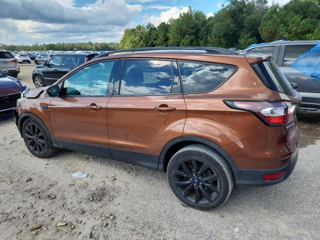 Photo 2 from auction – 2017 FORD ESCAPE SE with VIN 1FMCU0GDXHUE65010
