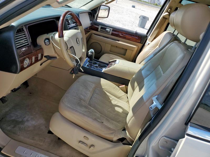 Photo 7 from auction – 2005 LINCOLN NAVIGATOR with VIN 5LMFU27525LJ12308