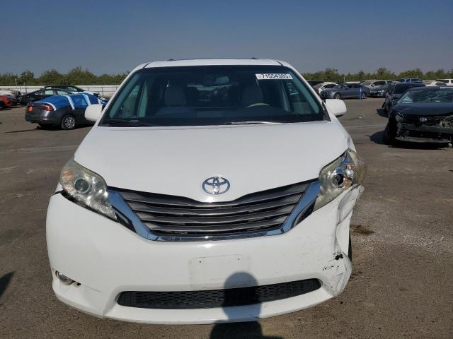 Photo 5 from auction – 2012 TOYOTA SIENNA XLE with VIN 5TDYK3DC1CS223281