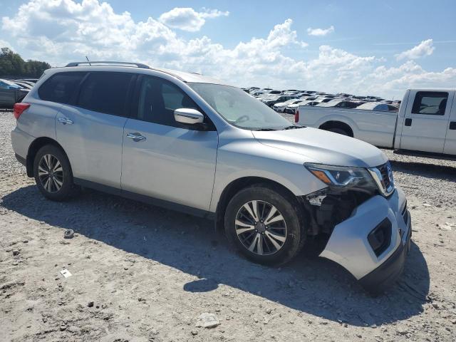 Photo 4 from auction – 2017 NISSAN PATHFINDER with VIN 5N1DR2MMXHC629058